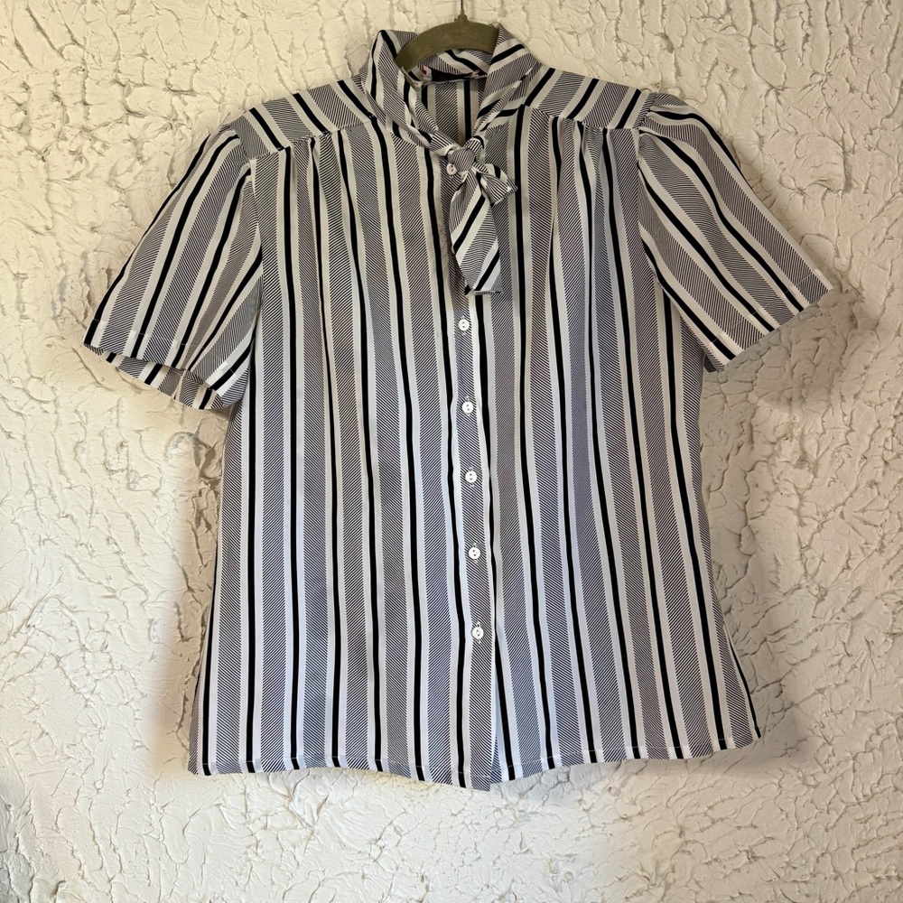 Vintage Judy Bond Striped Women's Blouse with Bow Detail